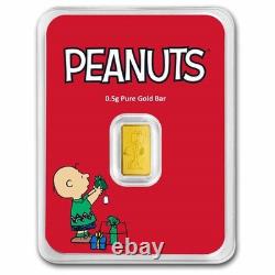 1/2 gram Gold Bar Snoopy with Gift Peanuts 60 Years of Charlie Brown Christmas