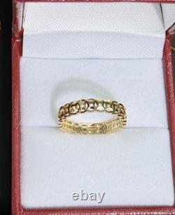 18k Solid Yellow Gold Lucky Coin Money Band Ring. Size 7.75, 2.0 Grams