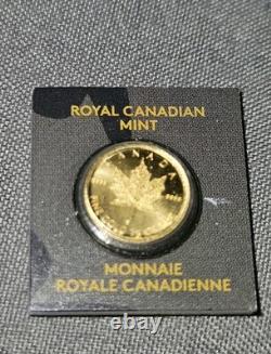 2015 Royal Mint Canadian Maple Leaf 1g Gold Coin! Encased And Serial Numbered
