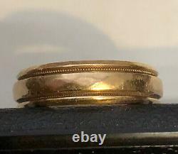 6.1 Grams-size 12+ 14kt Classy Style Gold Ring With A Jewelry Box-quality Ring