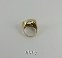 9ct Gold Coin Ring Half Sovereign Mount Hallmarked 7.4gram size R free gift box