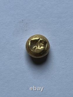 Ancient Javanese Gold Coin 1 Ma? A 2.4g Javanese Majapahit Era Currency