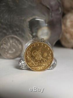 Turkey Kurush 100 Gold Coin / Fineness 0.9170 7.13 Gram Diameter 22.7 MM